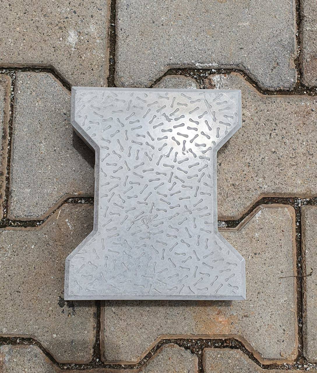I Shape concrete paver blocks for high strength paving